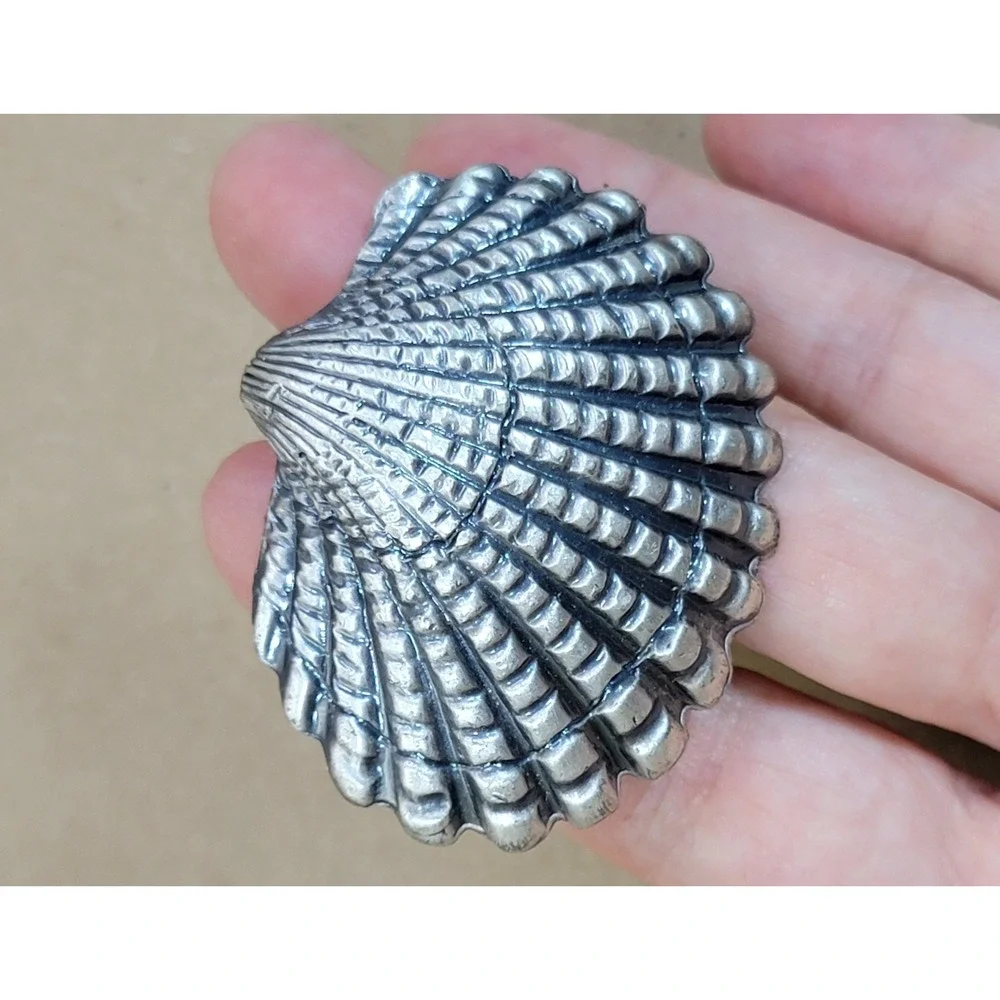 Vintage BV Scallop Seashell Statement Ring Antiqued Silver Tone Twisted Band